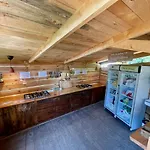 Adrenaline Check キャンプ場 ボヴェツ