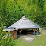 キャンプ場 Adrenaline Check *