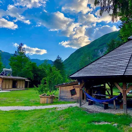 Camping Adrenaline Check Bovec