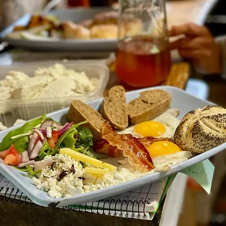 Kemping Adrenaline Check Camping *